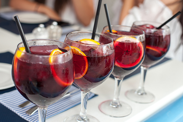 Cómo hacer Tinto de Verano (la bebida veraniega más popular) - PequeRecetas