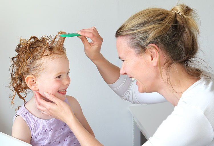 Lice Treatment: How to Eliminate Lice - Entrenosotros | Consum